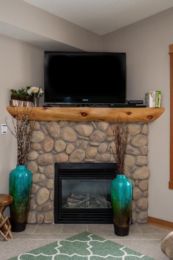 Fenwick Vacation Rental Open Hot Tub Glorious Mountain 2 Bedroom Кенмор Екстер'єр фото
